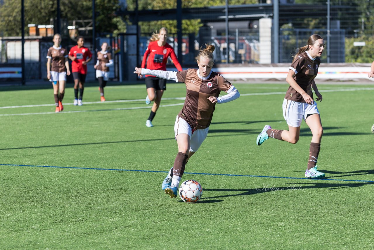 Bild 68 - wBJ FC St. Pauli - Eimsbuetteler TV : Ergebnis: 3:4